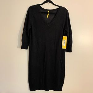 NWT Lole Skylar 3/4 sleeve dress